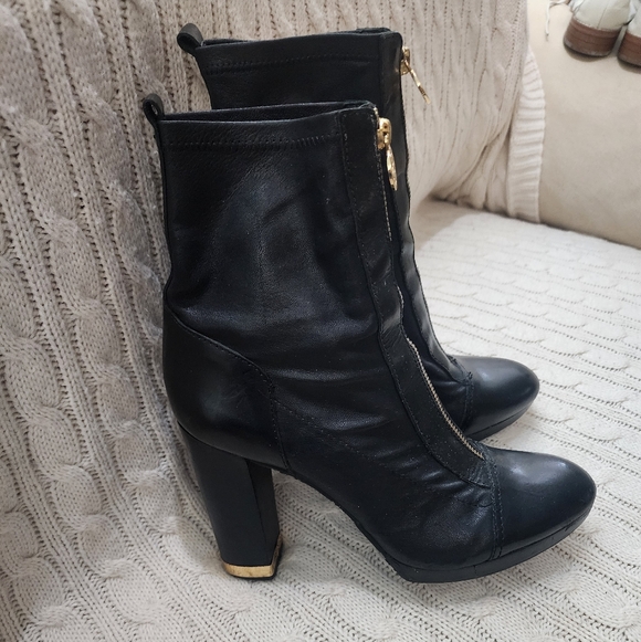 Tory Burch Black Leather 4.25" Heeled Boots - Picture 4 of 12